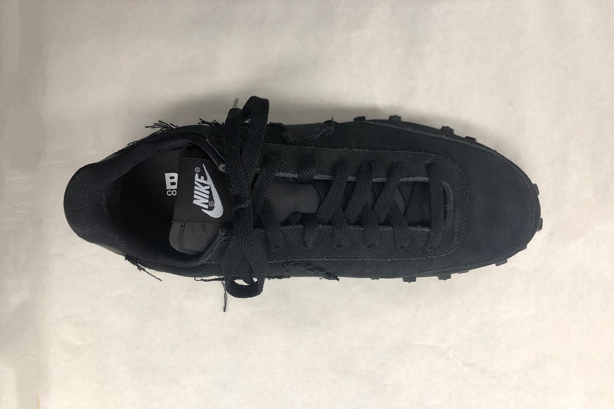 cdg nike waffle racer